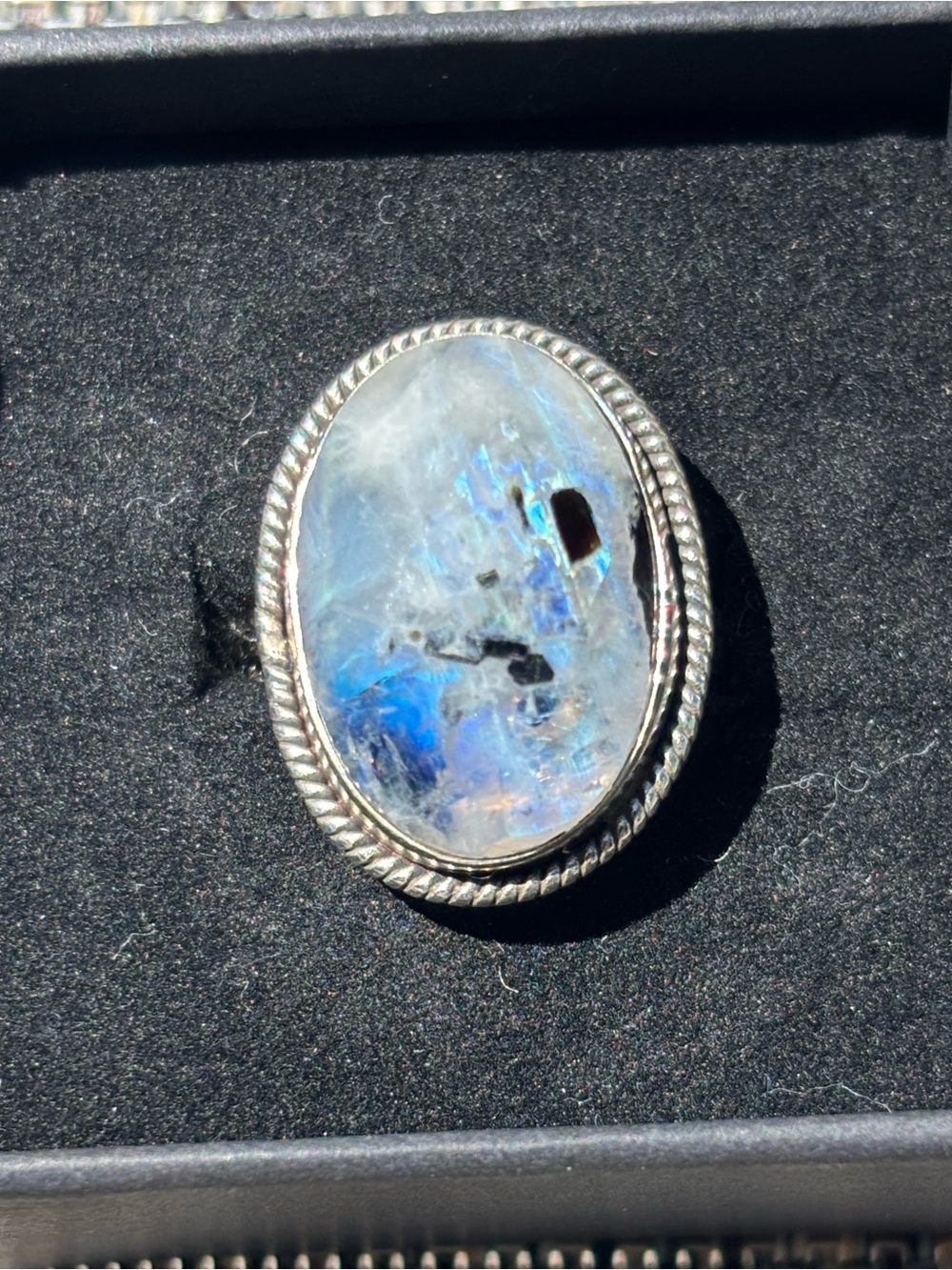 Sterling Silver Oval Rainbow Moonstone Statement Ring - Size 7.25
